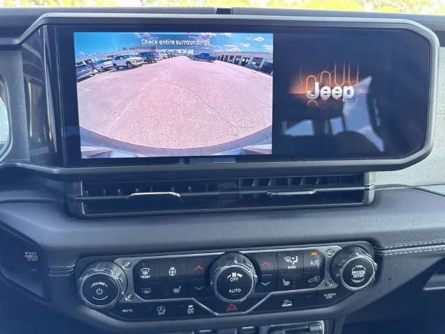 Used 2025 Black Jeep Sahara image 47