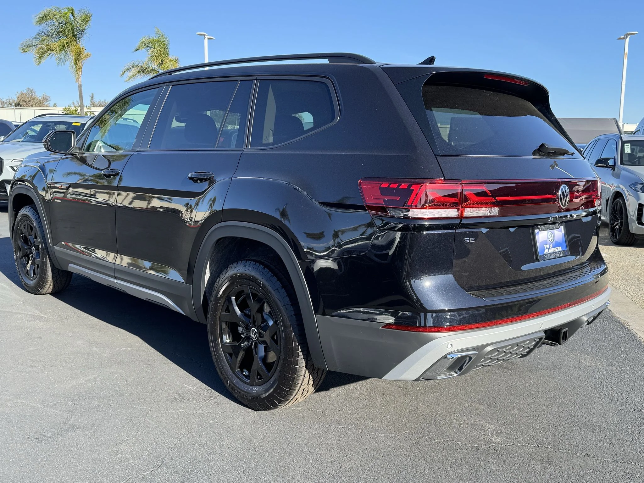 New 2026 Deep Black Pearl Volkswagen 2.0T Peak Edition image 5