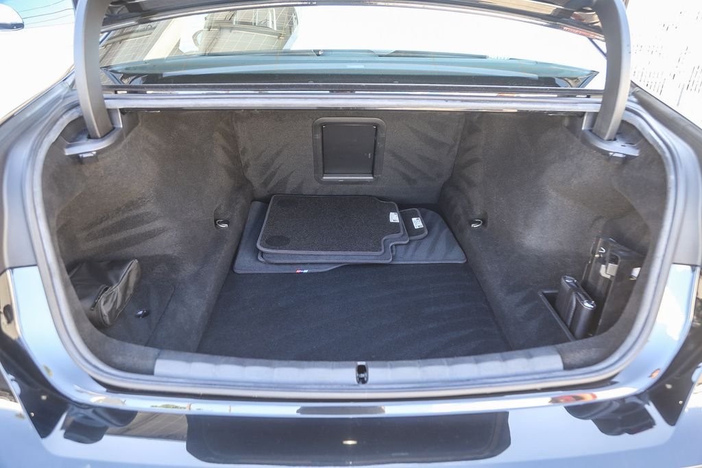 2024 BMW 7 Series 760i - Photo 22