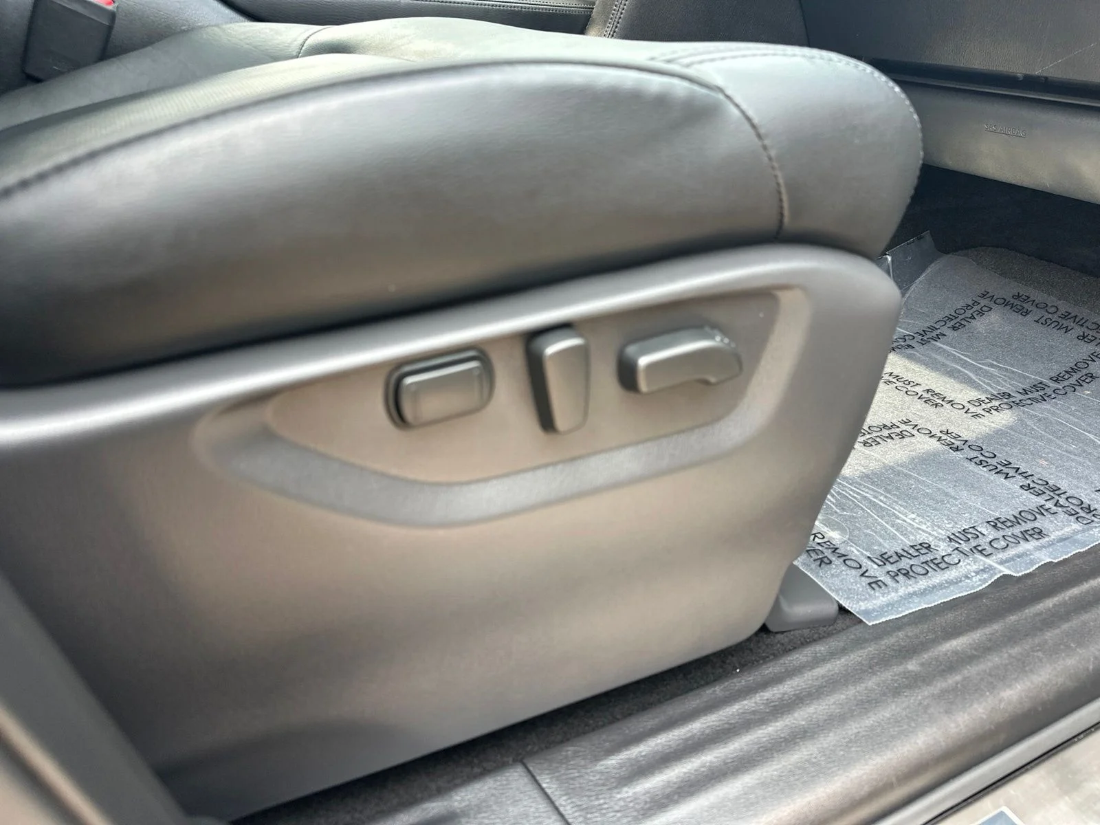 Used 2023 Blue Nissan SL image 44