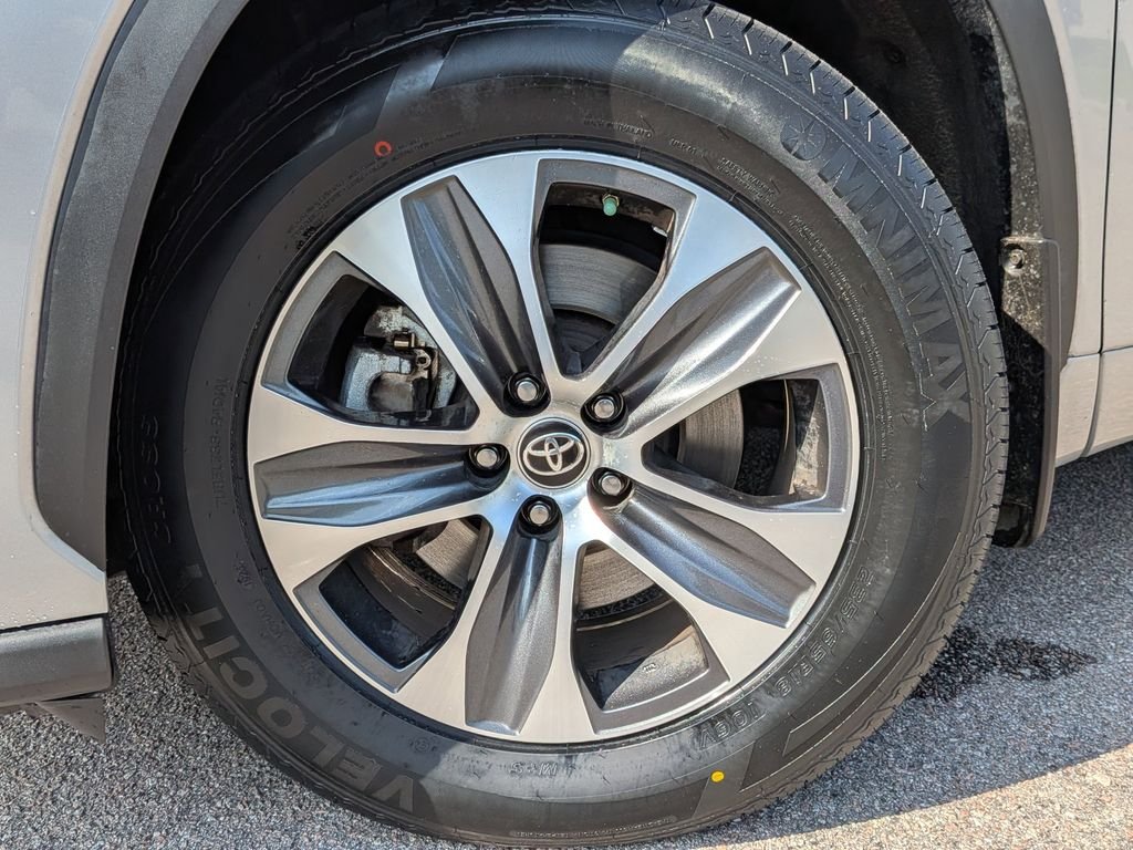 Certified Used 2023 Silver Toyota XLE image 7