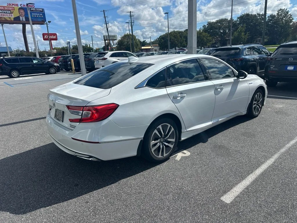 Used 2019  Honda Touring image 4