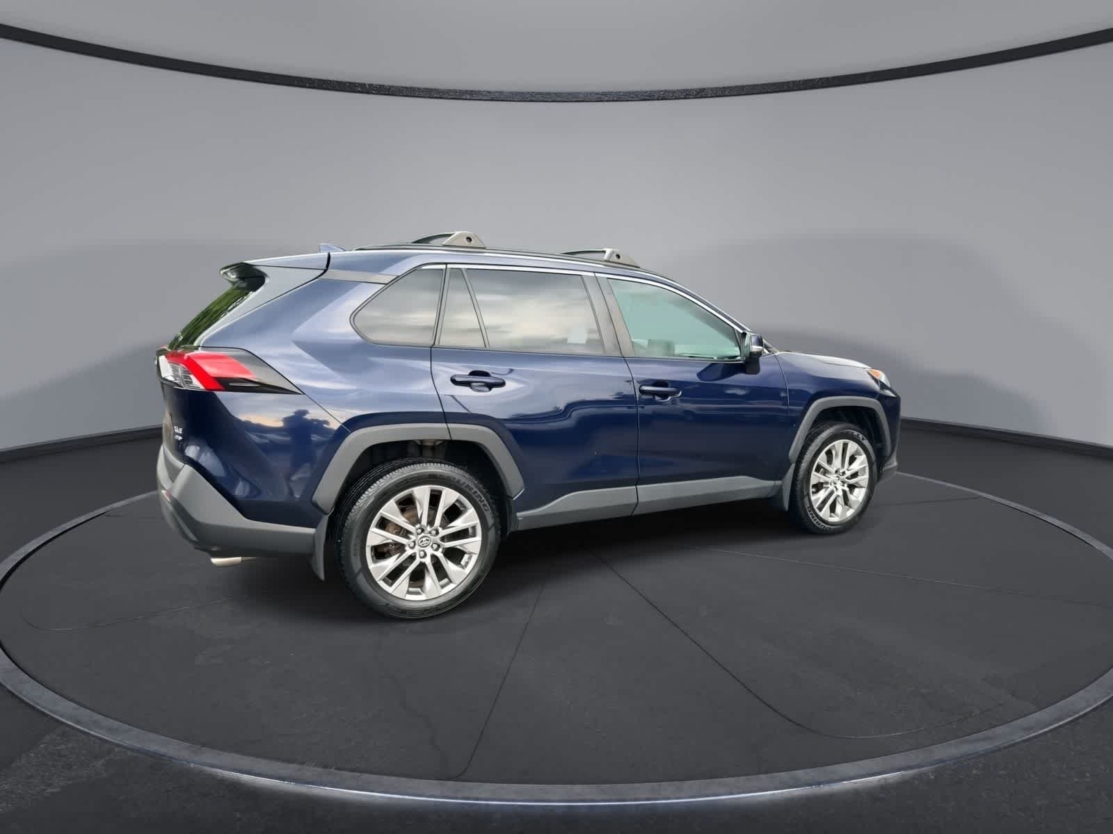 Used 2019 Blueprint Toyota XLE Premium image 8