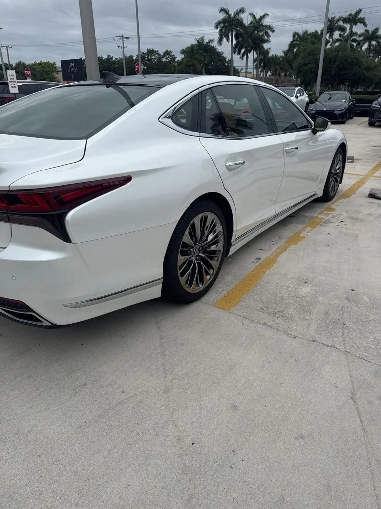Used 2023 Eminent White Pearl Lexus 500 Base image 7