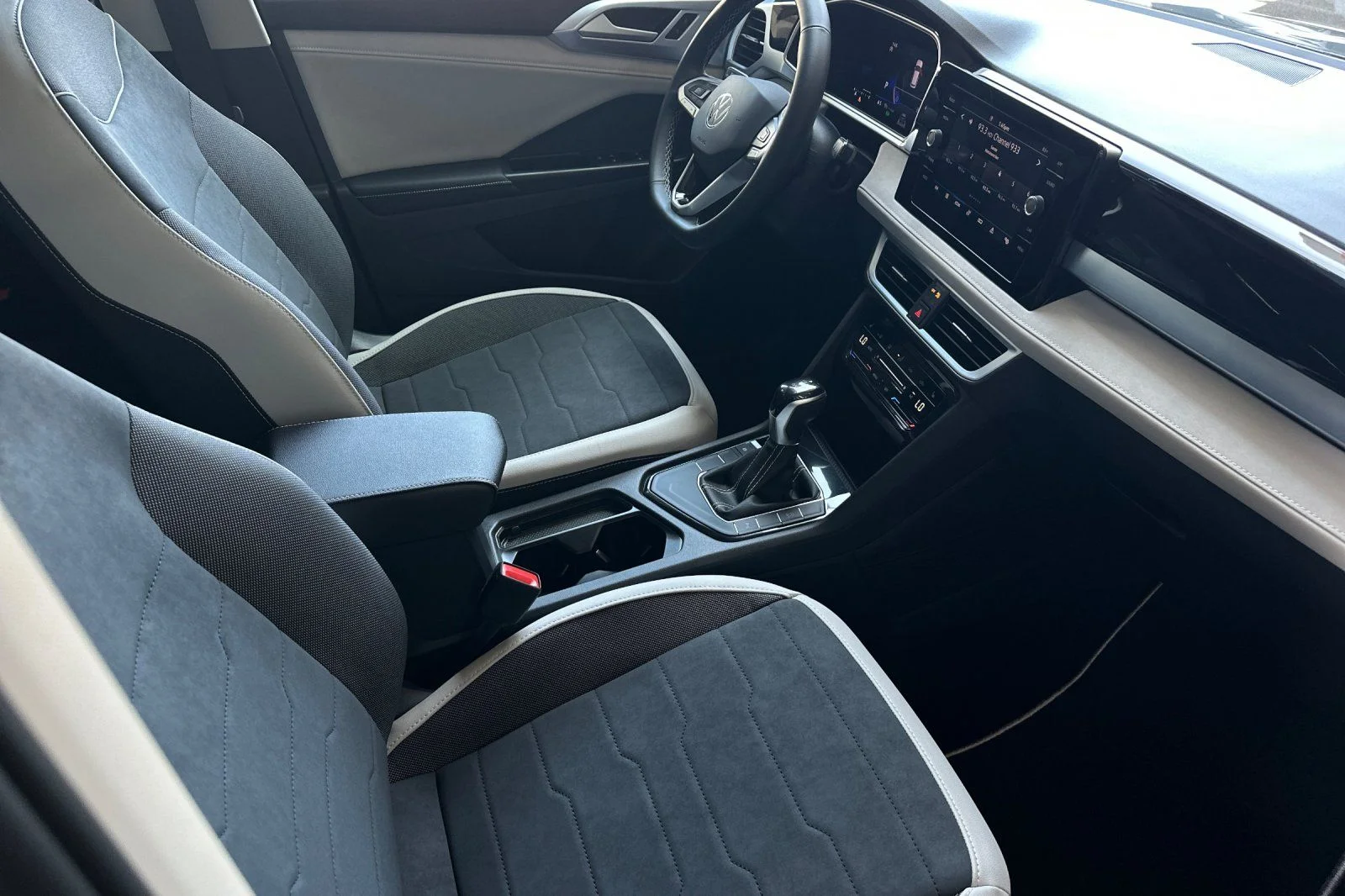 New 2026 Gray Volkswagen 1.5T SE image 14