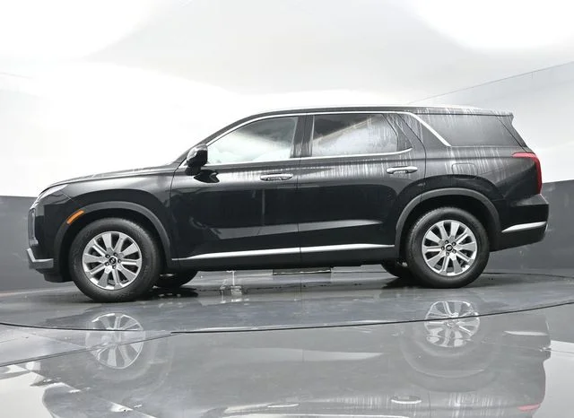 Used 2024 Black Hyundai SEL image 37