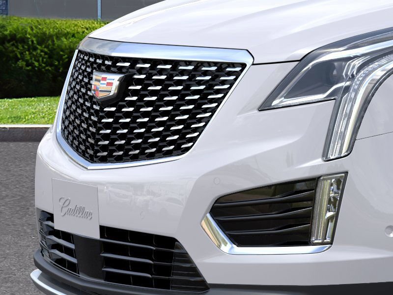 New 2026 Crystal White Tricoat Cadillac Premium Luxury image 13