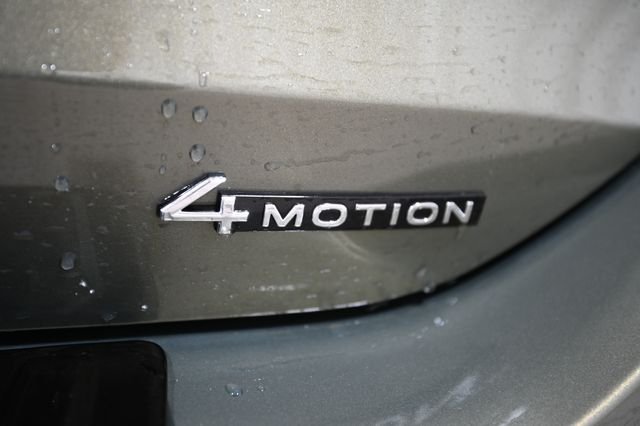 New 2026 Green Volkswagen 2.0T SE R-Line Black image 20