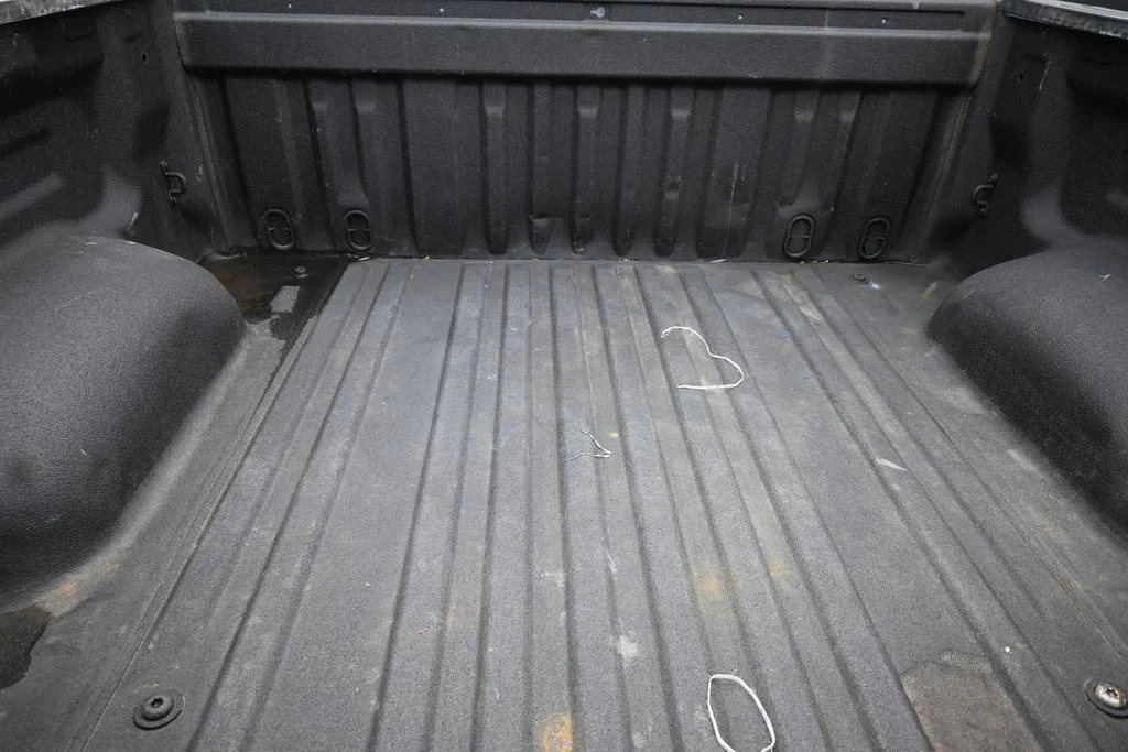 Used 2021 Silver Toyota SR5 image 19