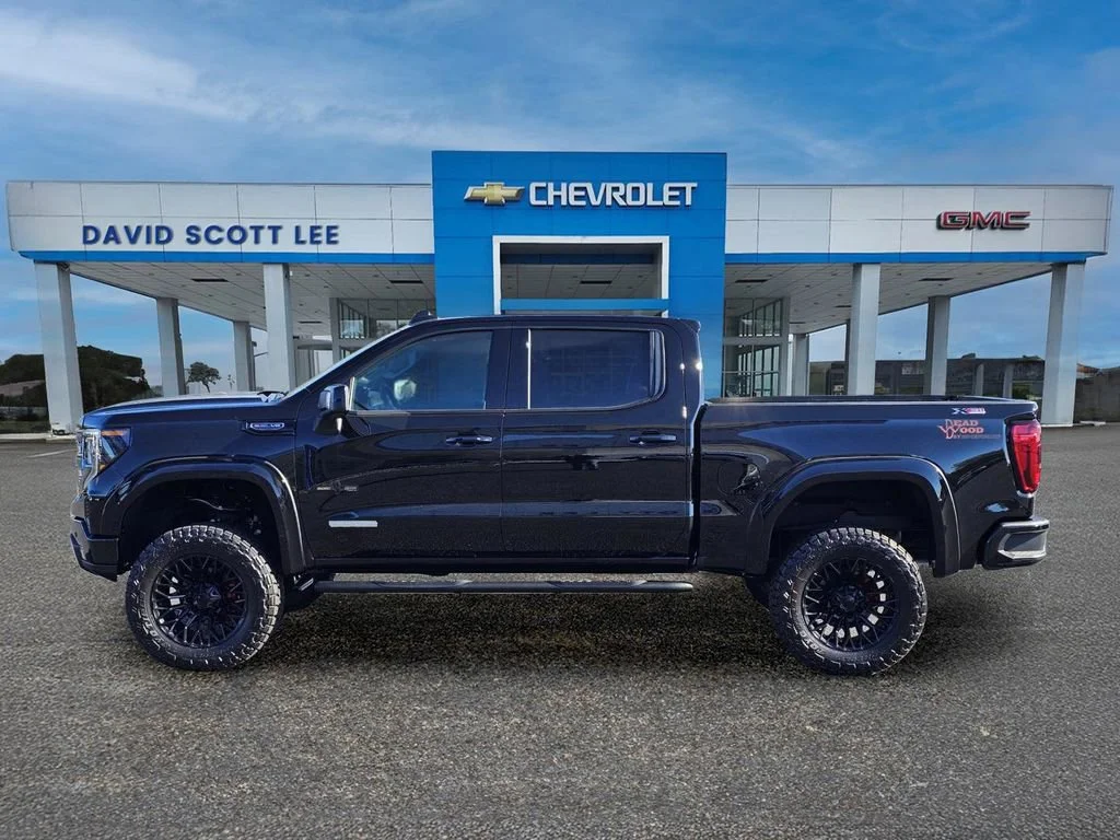 New 2026 Onyx Black GMC Elevation image 15