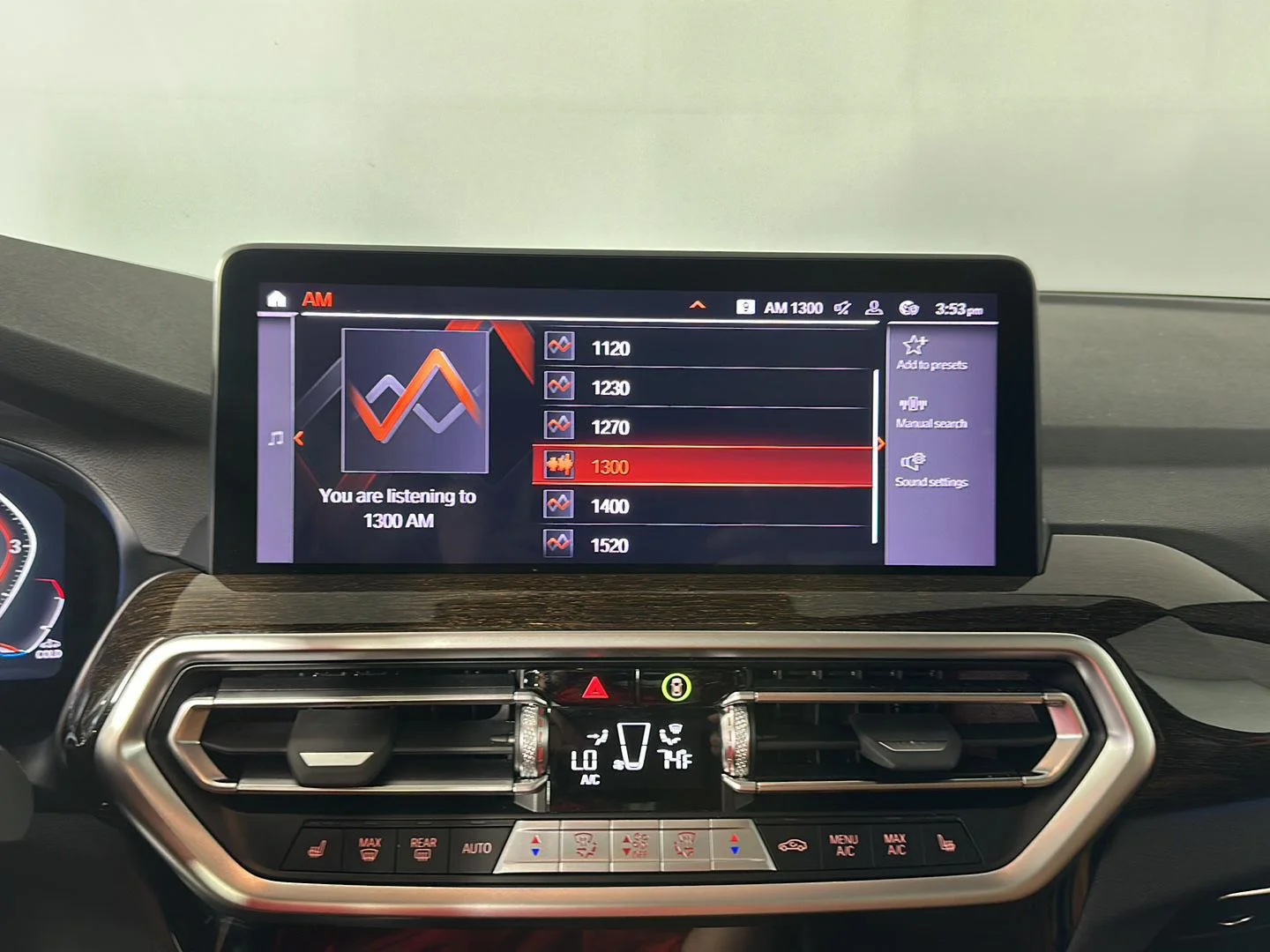 Used 2023 Dark Graphite Metallic BMW xDrive30i image 18