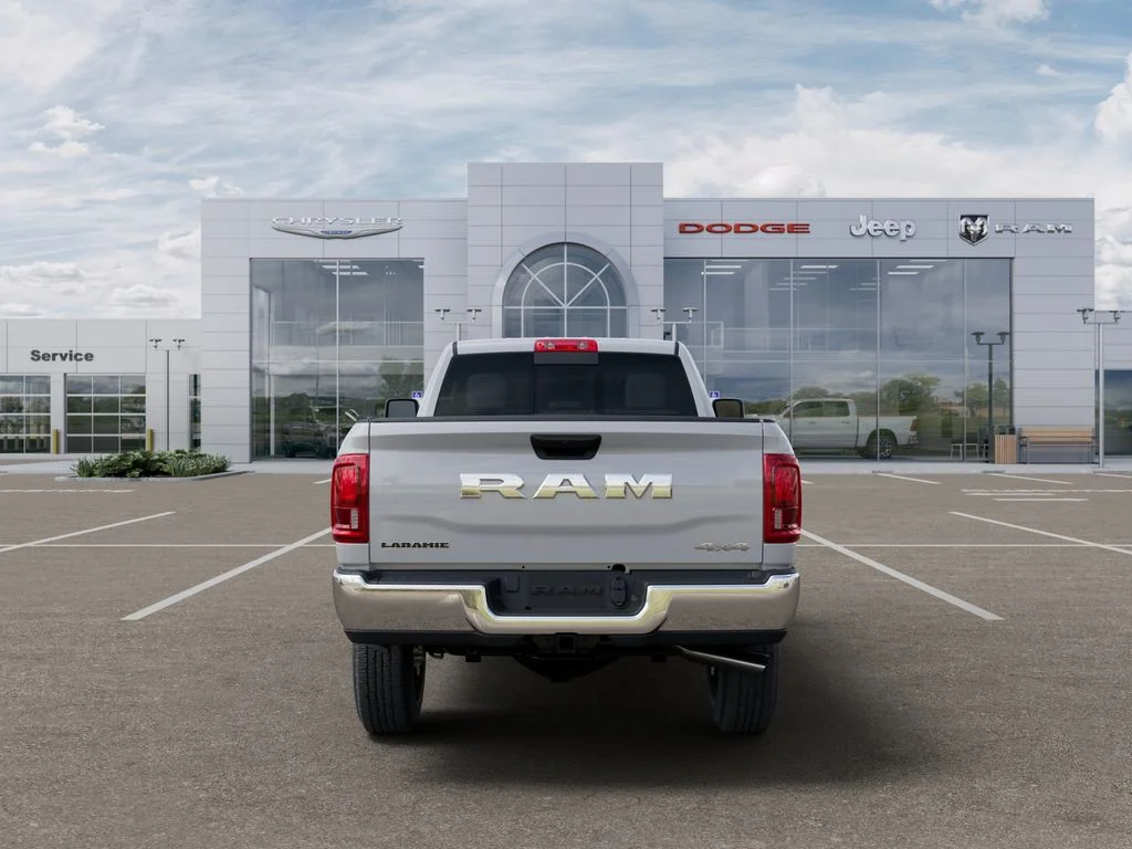 2025 RAM 3500 Laramie - Photo 8