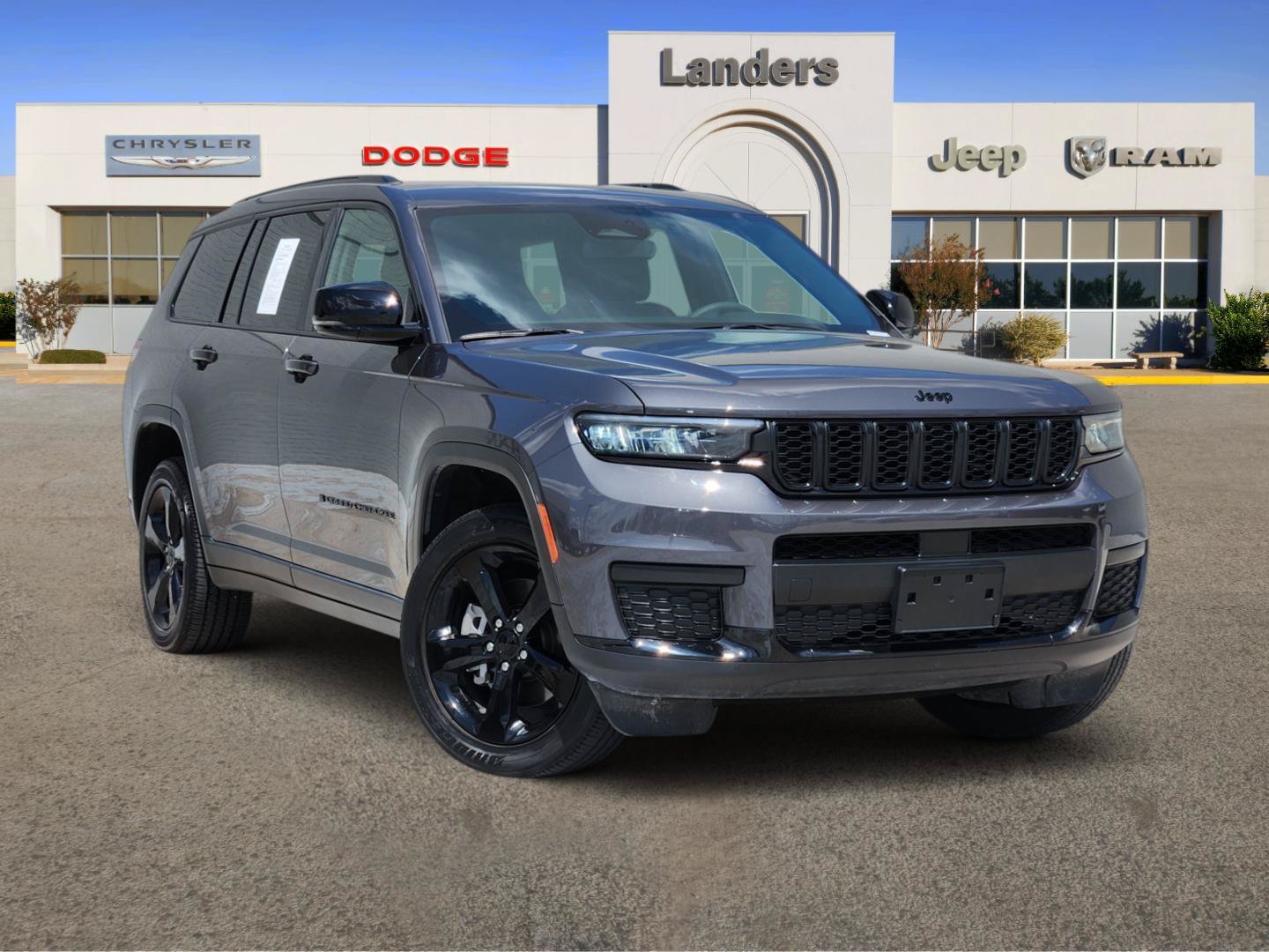Used 2024 Baltic Gray Metallic Clearcoat Jeep Altitude X image 1
