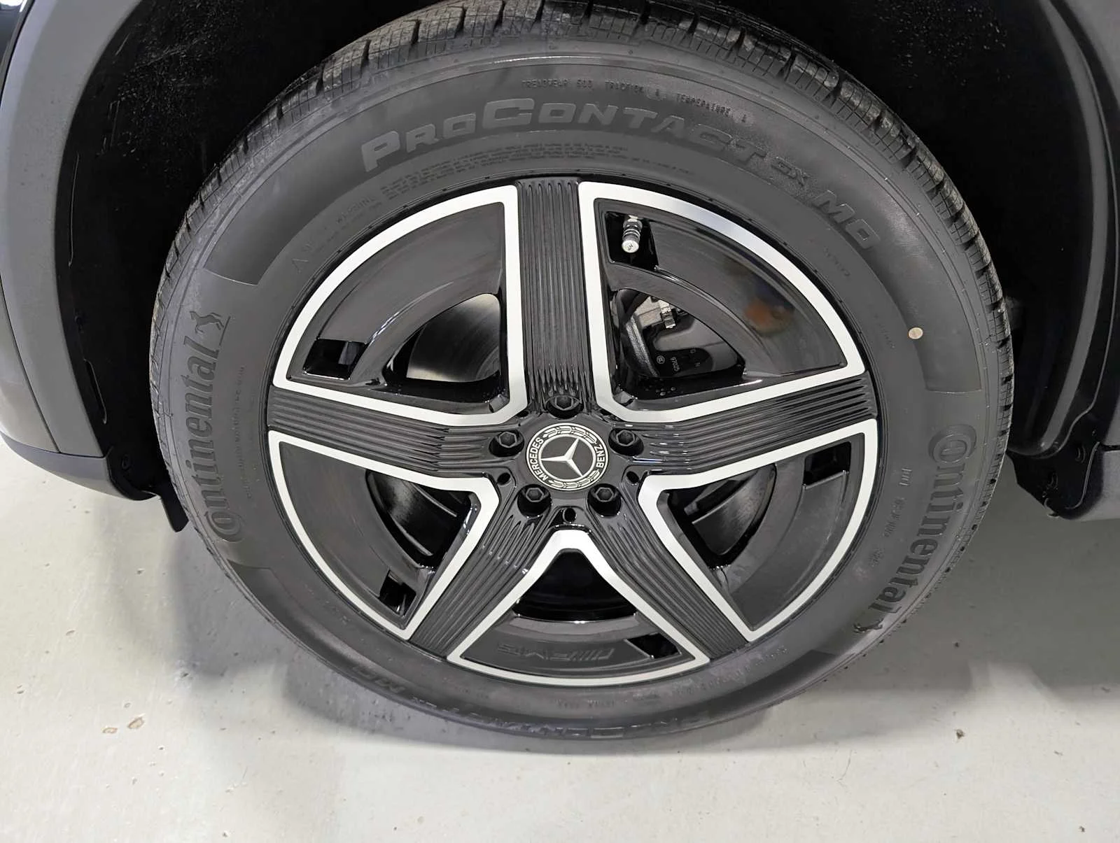 Certified Used 2026 Obsidian Black Metallic Mercedes-Benz GLC 300 image 3