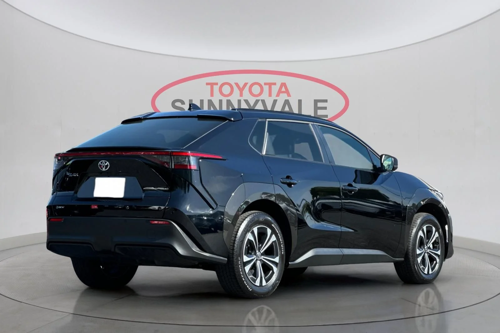 Used 2025 Toyota bZ4X XLE with VIN JTMAAAAA4SA067552 for sale in Larkspur, CA