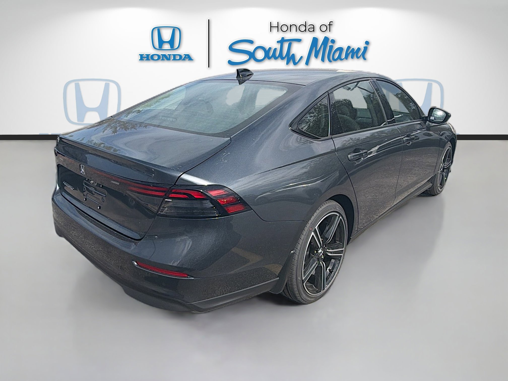New 2026 Meteorite Gray Metallic Honda SE image 7