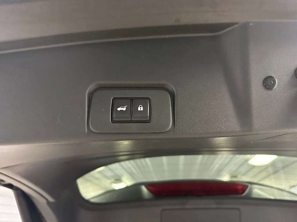 Certified Used 2022 Gun Metallic Nissan Platinum image 24