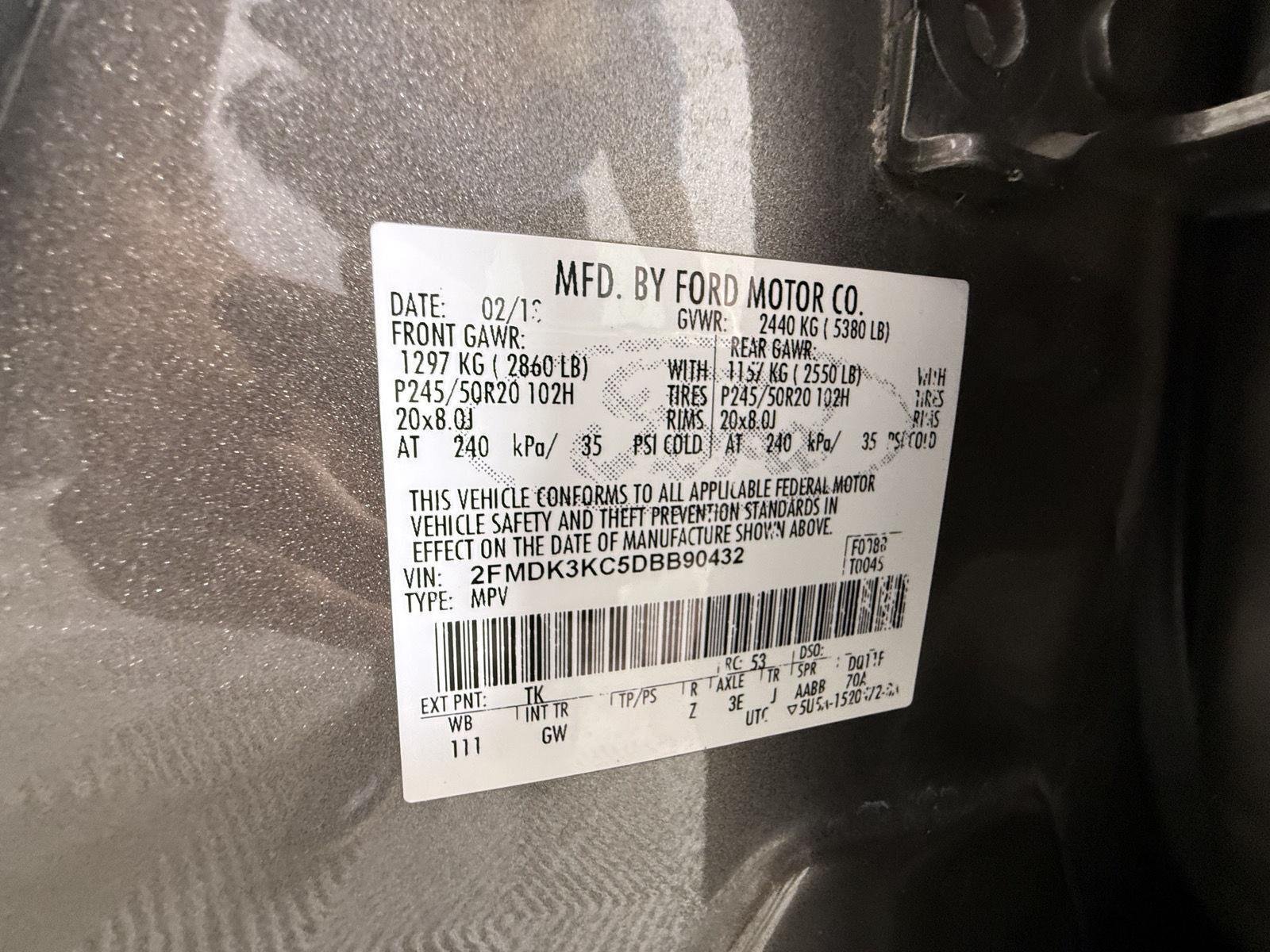 Used 2013 Mineral Grey Metallic Ford Limited image 28