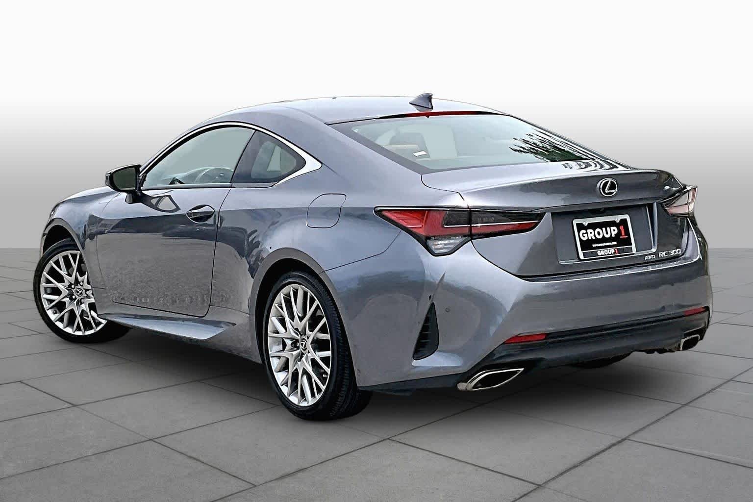 Used 2019 Nebula Gray Pearl Lexus  image 12