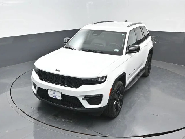 Certified Used 2023 Bright White Clearcoat Jeep Limited image 20