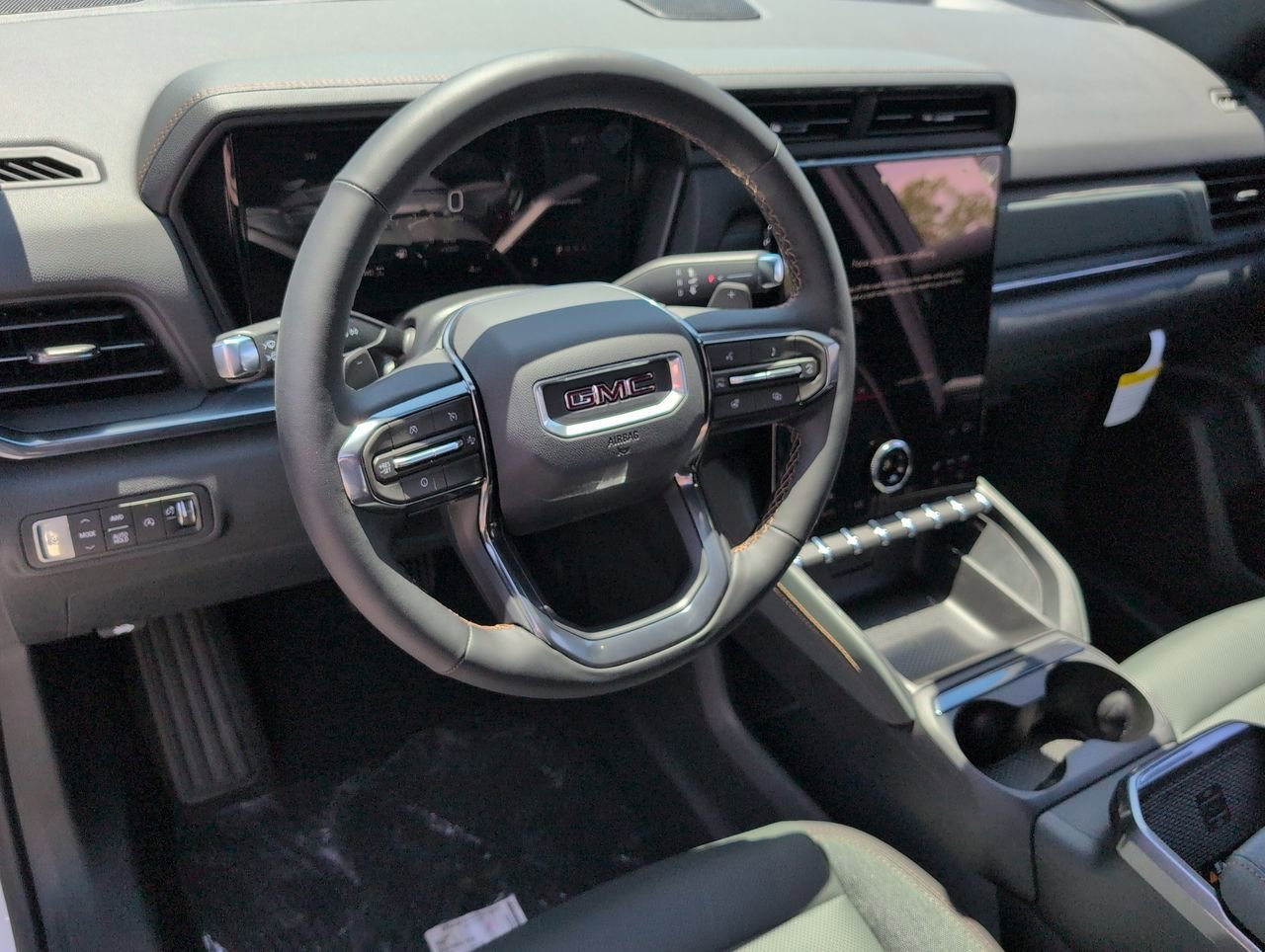2026 GMC Terrain AT4 - Photo 10