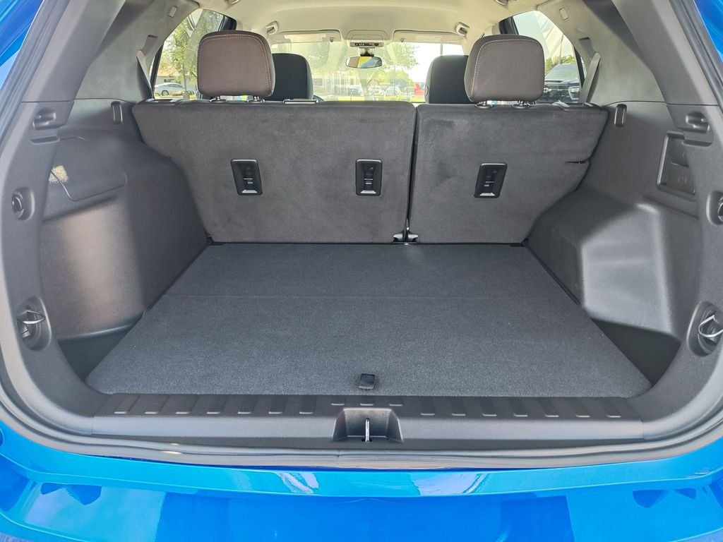 Used 2024 Blue Chevrolet LT image 9