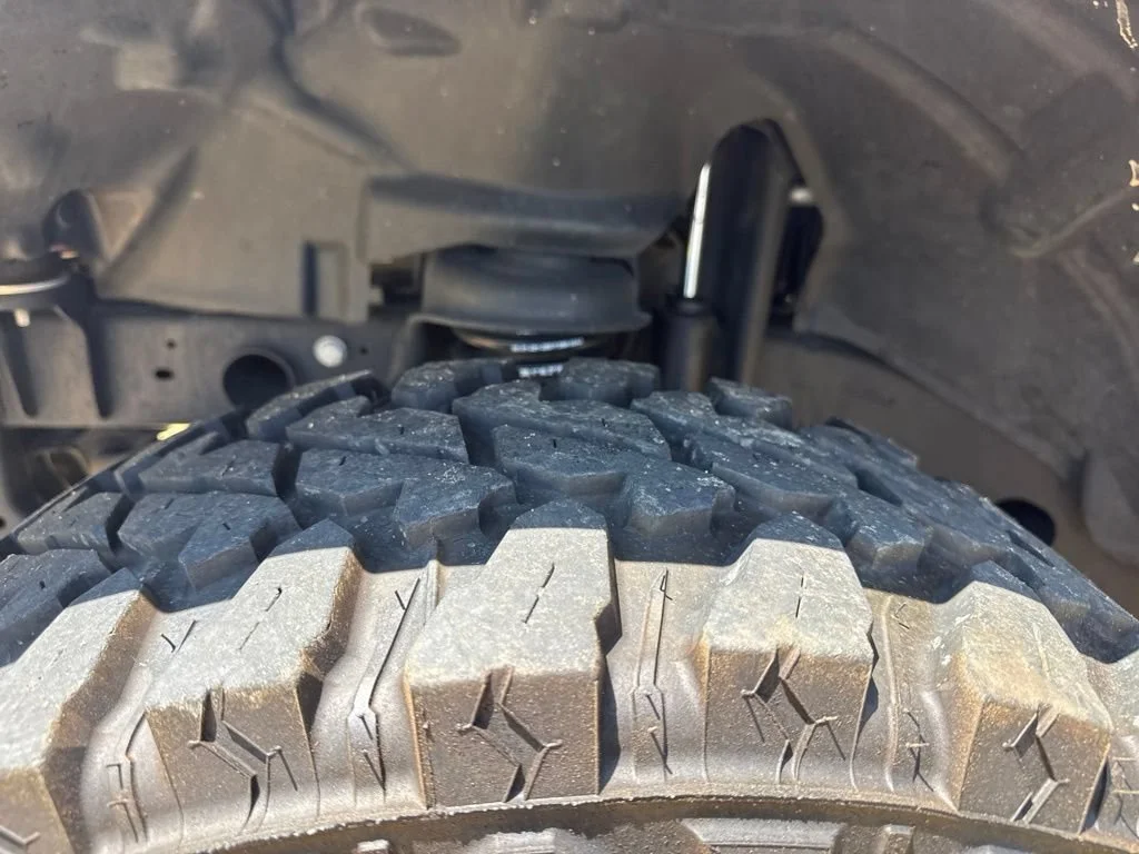Used 2019  Jeep Sport image 26