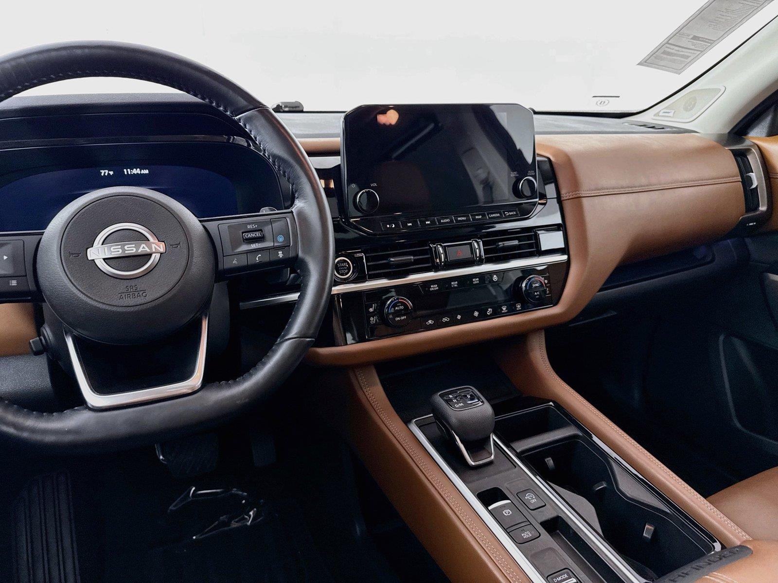 Used 2022 Gun Metallic Nissan Platinum image 34