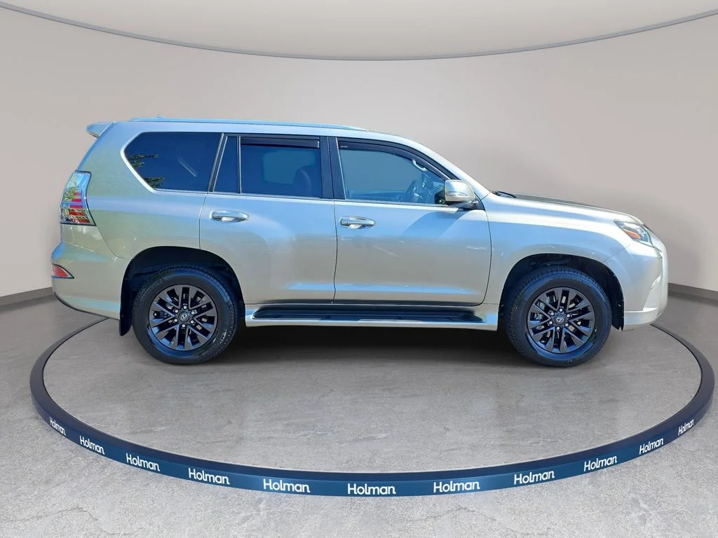 Certified Used 2021 ATOMIC SILVER Lexus 460 image 4