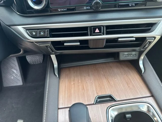 New 2026 Nori Green Pearl Lexus PREMIUM PLUS image 23
