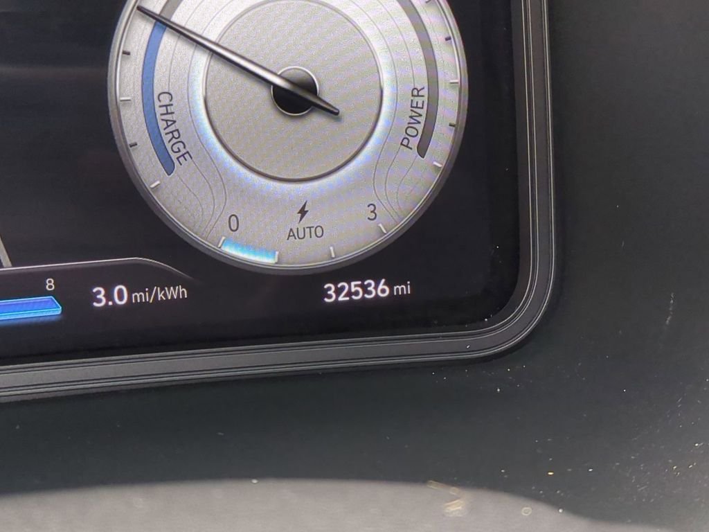 2023 Hyundai Kona EV Limited - Photo 38