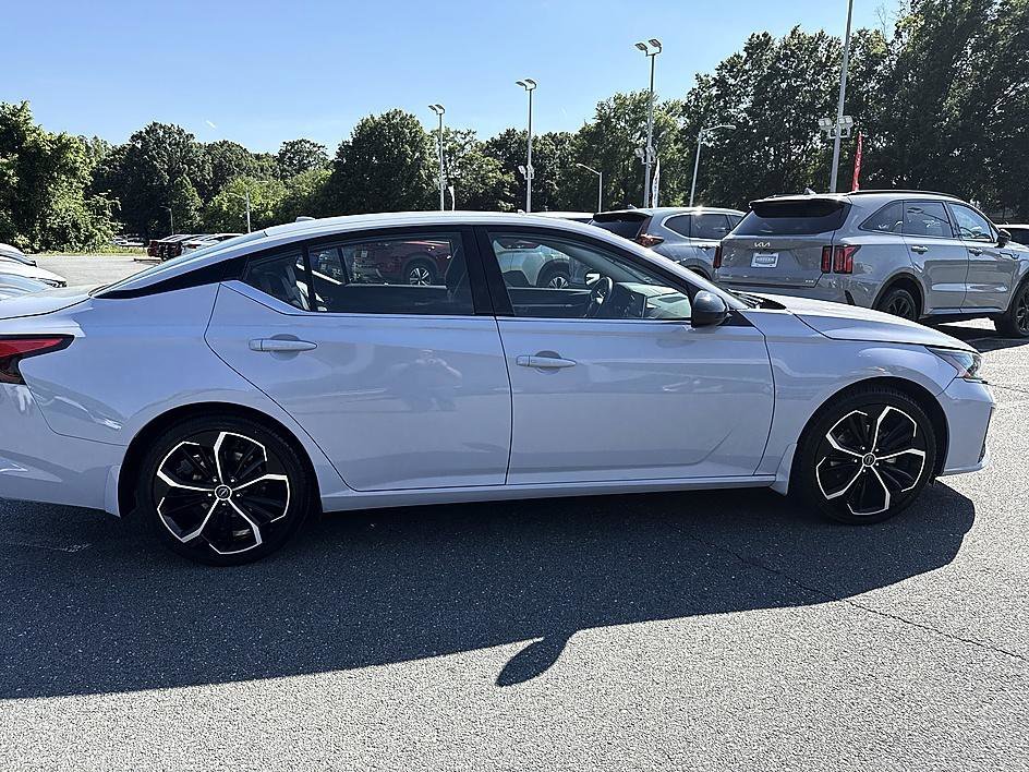 Used 2024 Gray Sky Pearl Nissan 2.5 SR image 6