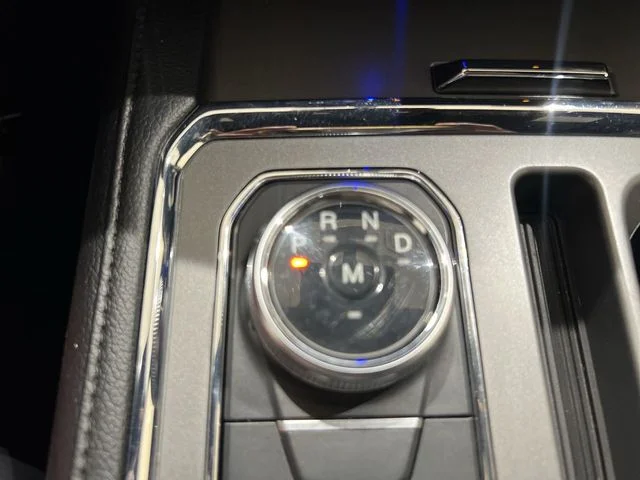 Certified Used 2020 Blue Metallic Ford XLT image 15