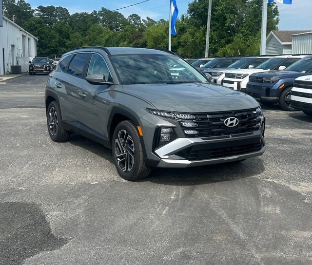 2026 Hyundai Tucson SEL Plus FWD's photo