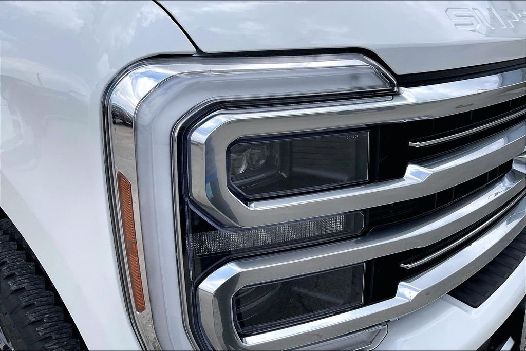 New 2026 Star White Metallic Tri-Coat Ford Platinum image 16