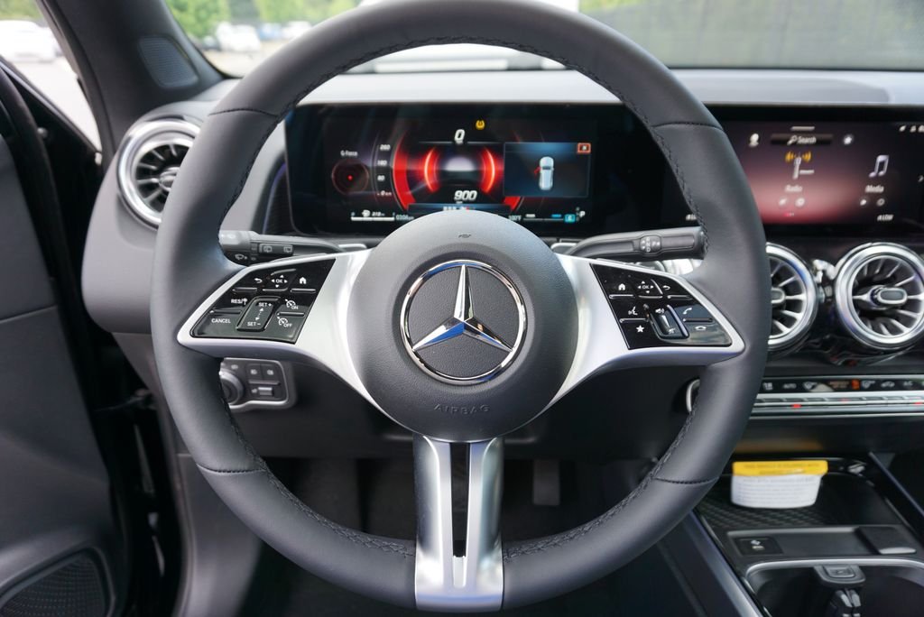 2025 Mercedes-Benz GLB Base - Photo 25