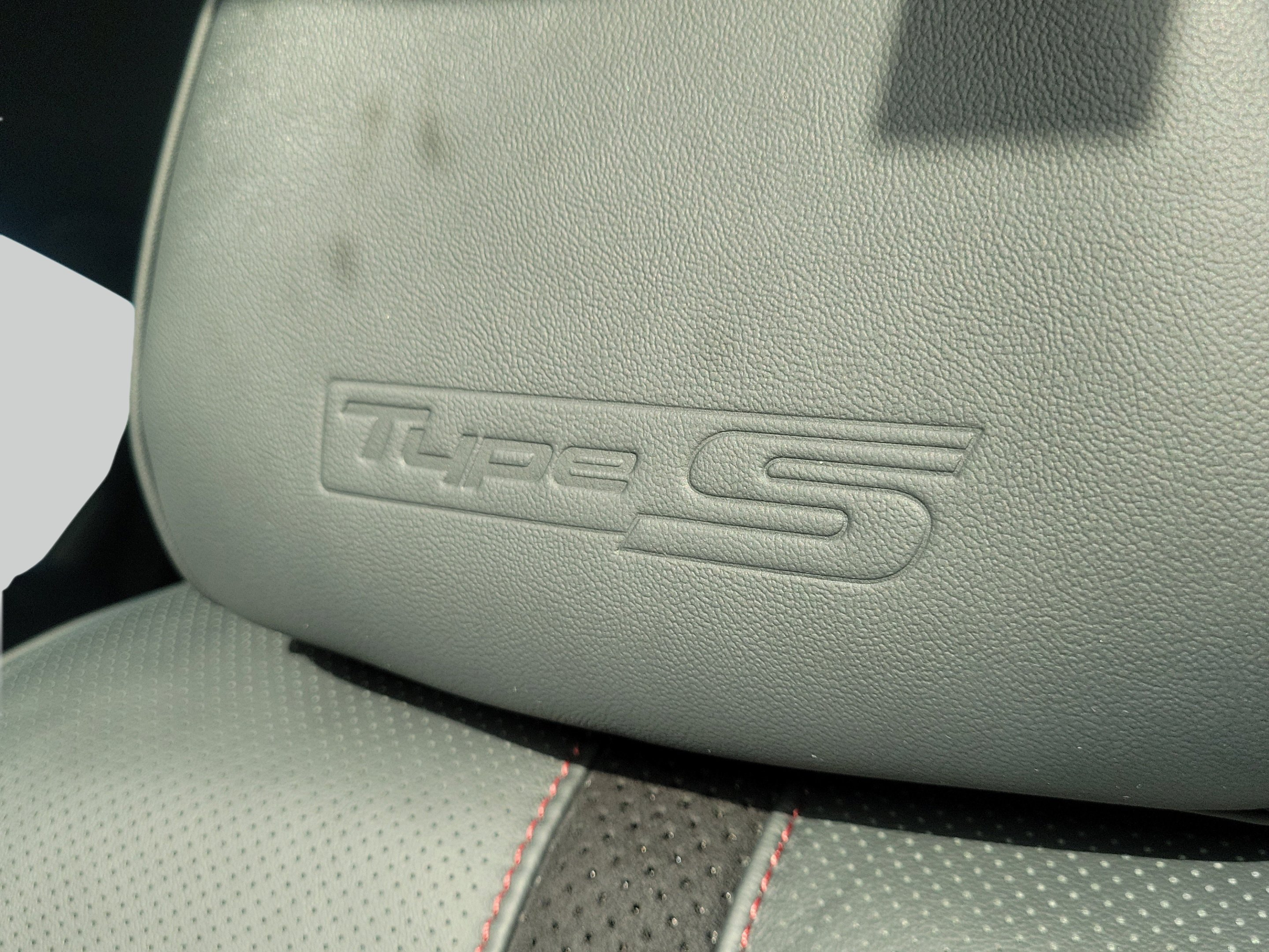 Used 2023 Red Acura Type S SH-AWD image 25