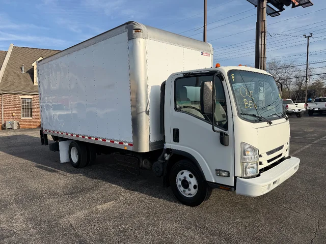 2016 Isuzu NPR 