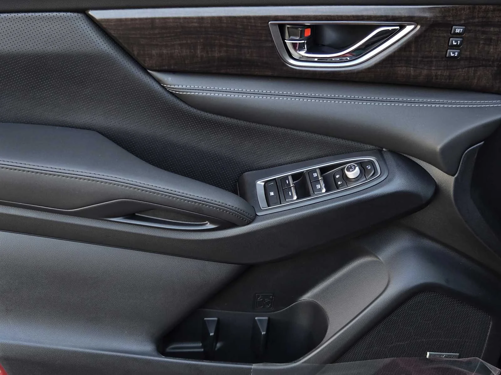 2026 Subaru Ascent Touring - Photo 14