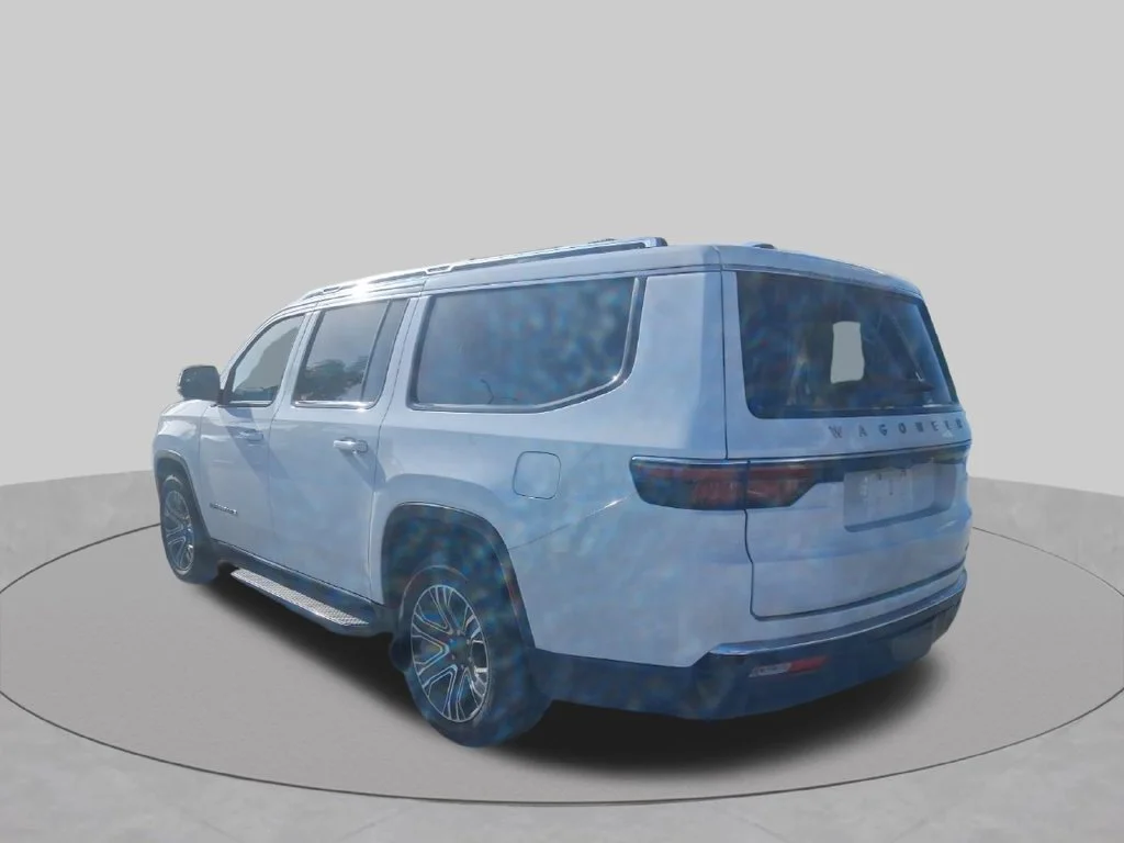 Used 2024 White Jeep Series II image 10