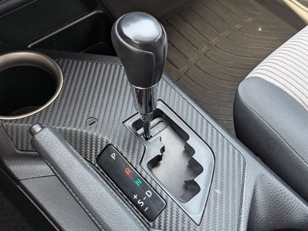 Used 2015 Blue Toyota LE image 24