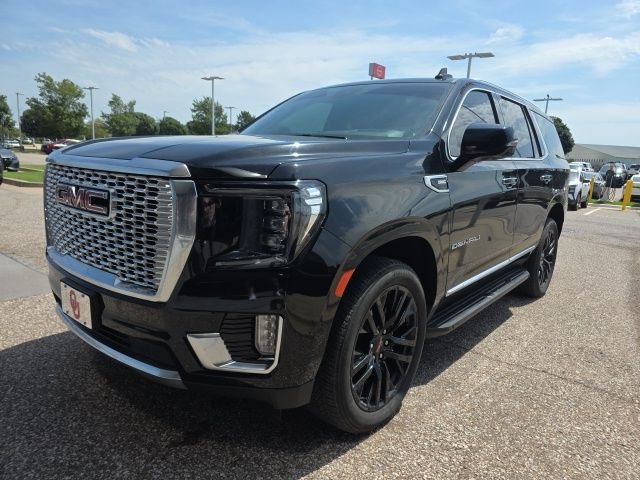 Used 2024 Black GMC Denali image 3