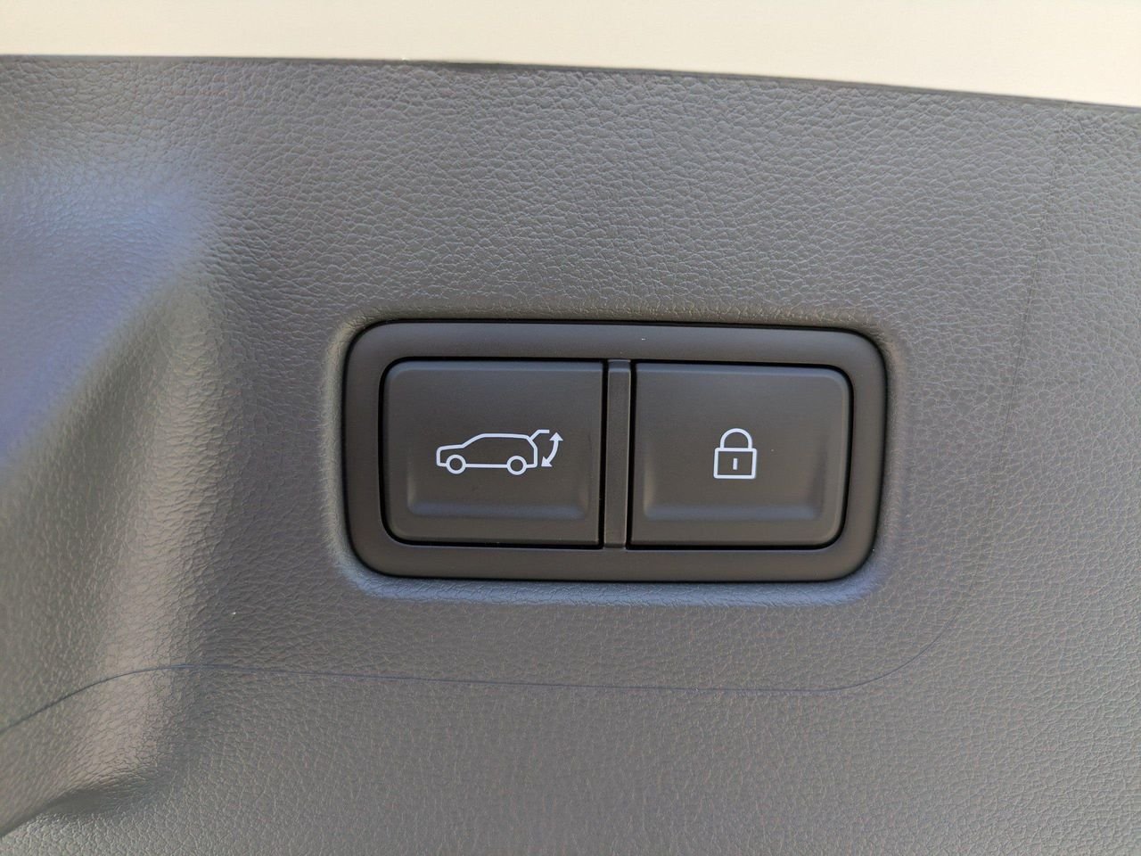 New 2026 Serenity White Hyundai SEL image 39