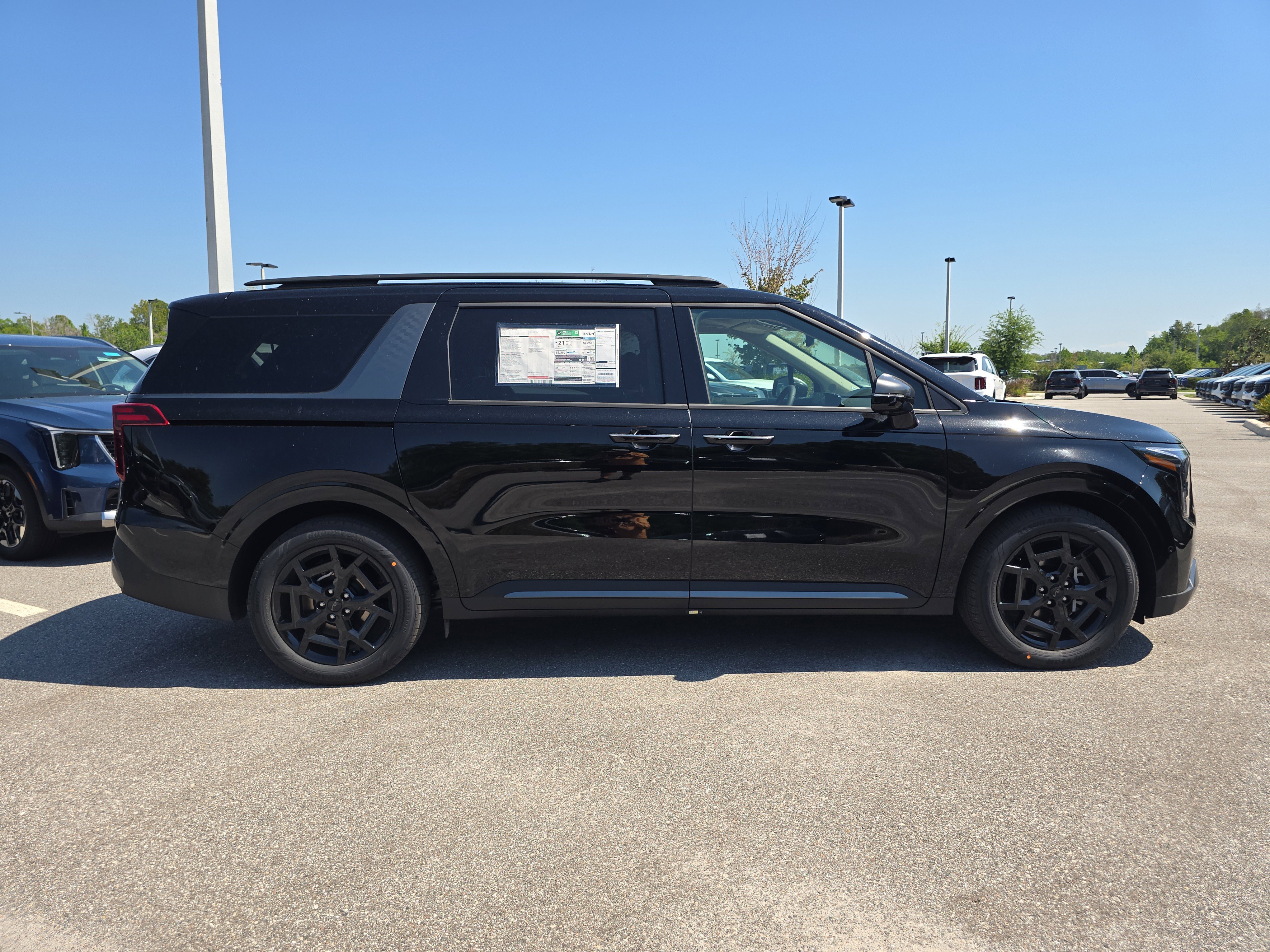 New 2026 Aurora Black Pearl Kia SX Prestige image 9