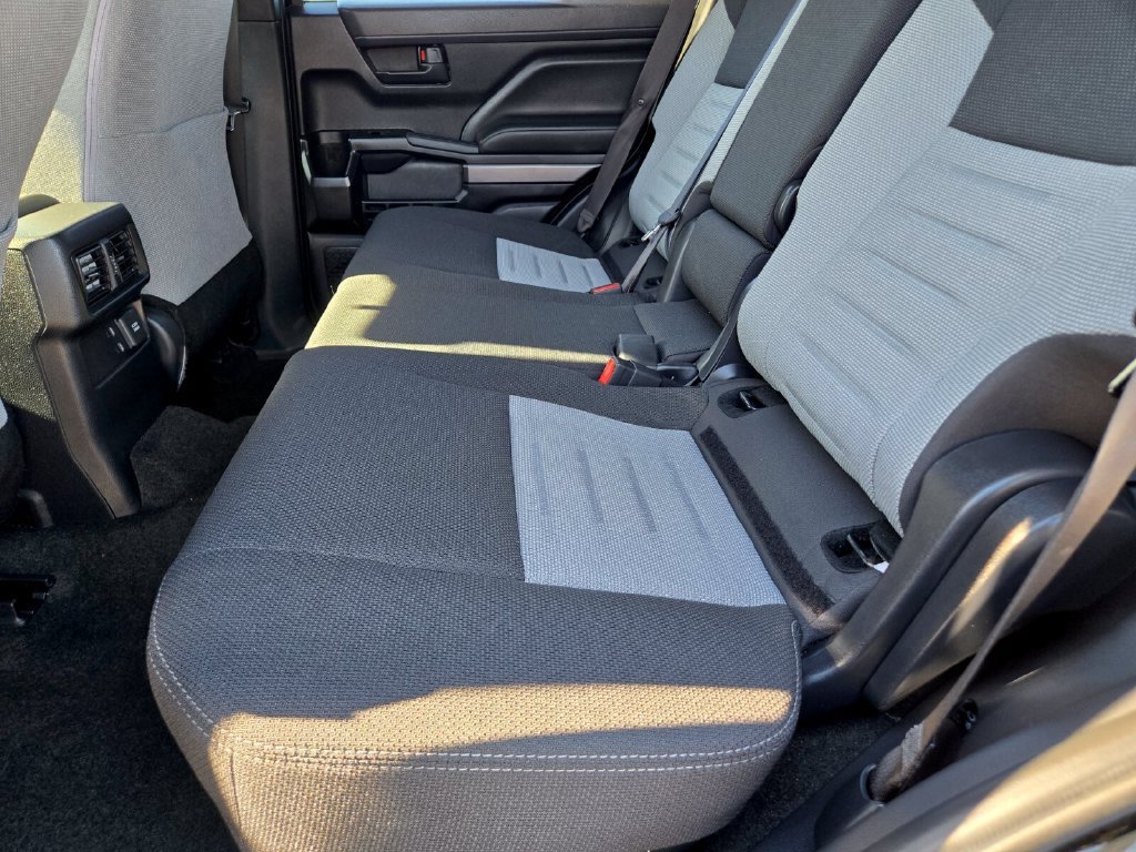 2025 Toyota 4Runner TRD Off-Road - Photo 11