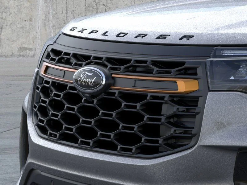 New 2026 Carbonized Gray Metallic Ford Tremor® image 17