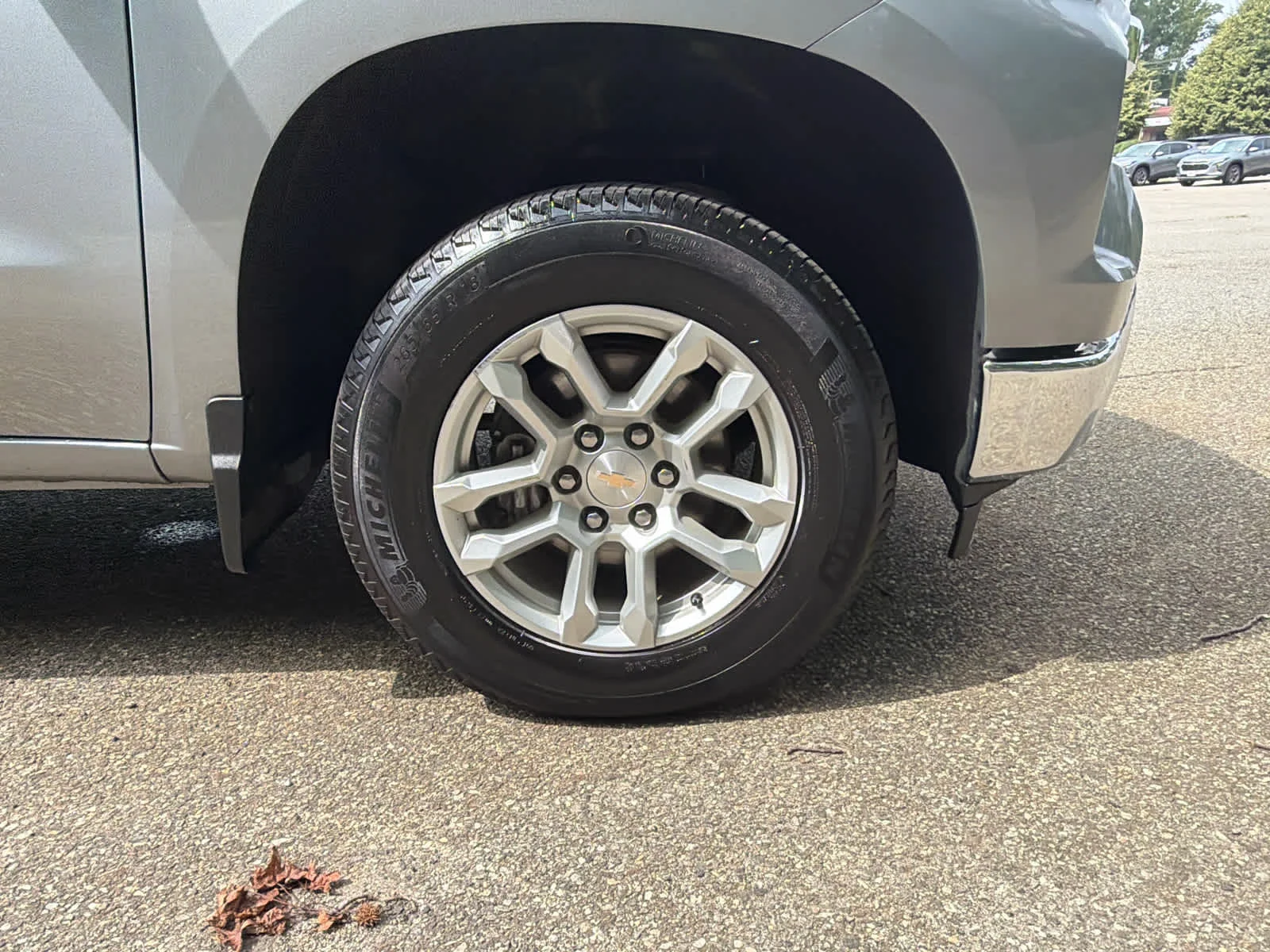 Used 2023 Sterling Gray Metallic Chevrolet LT image 4
