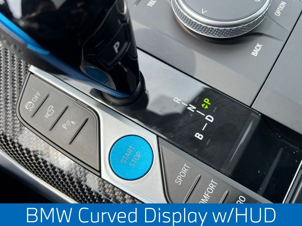 Used 2023 White BMW M50 image 19