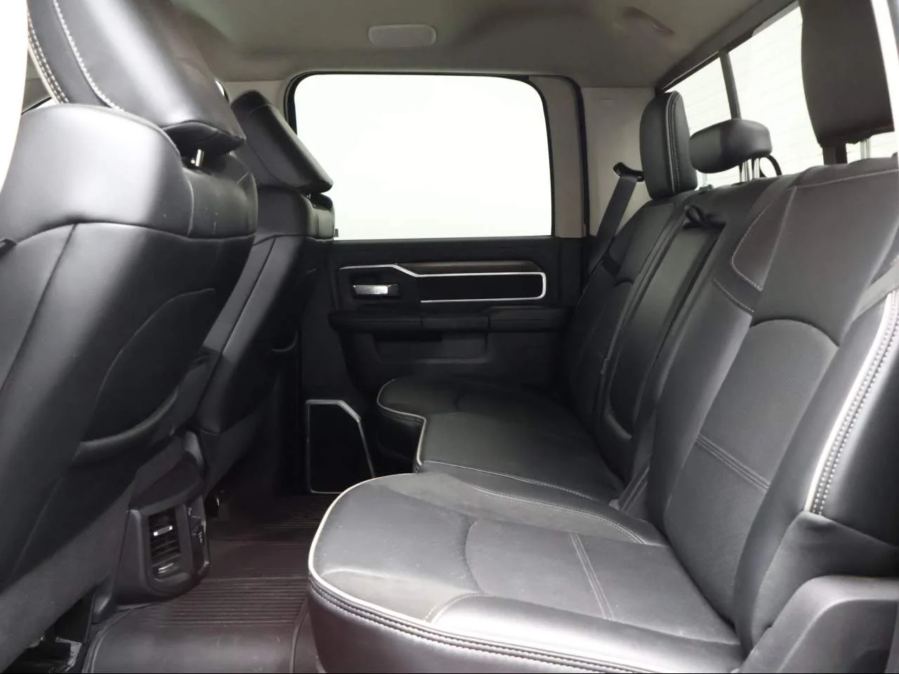 Used 2024 Granite Crystal Metallic Clear Coat Ram Laramie Crew Cab image 9