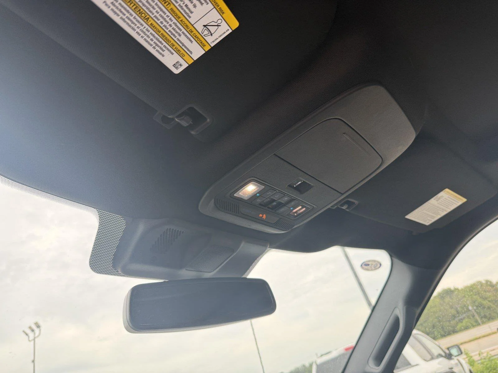New 2026 Oxford White Ford XLT image 23